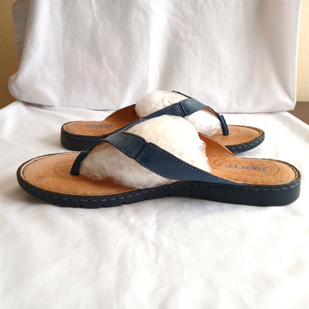 Born Handcrafted Women's Comfort Thong Flat Sandals Size 8M - Picture 3 of 6